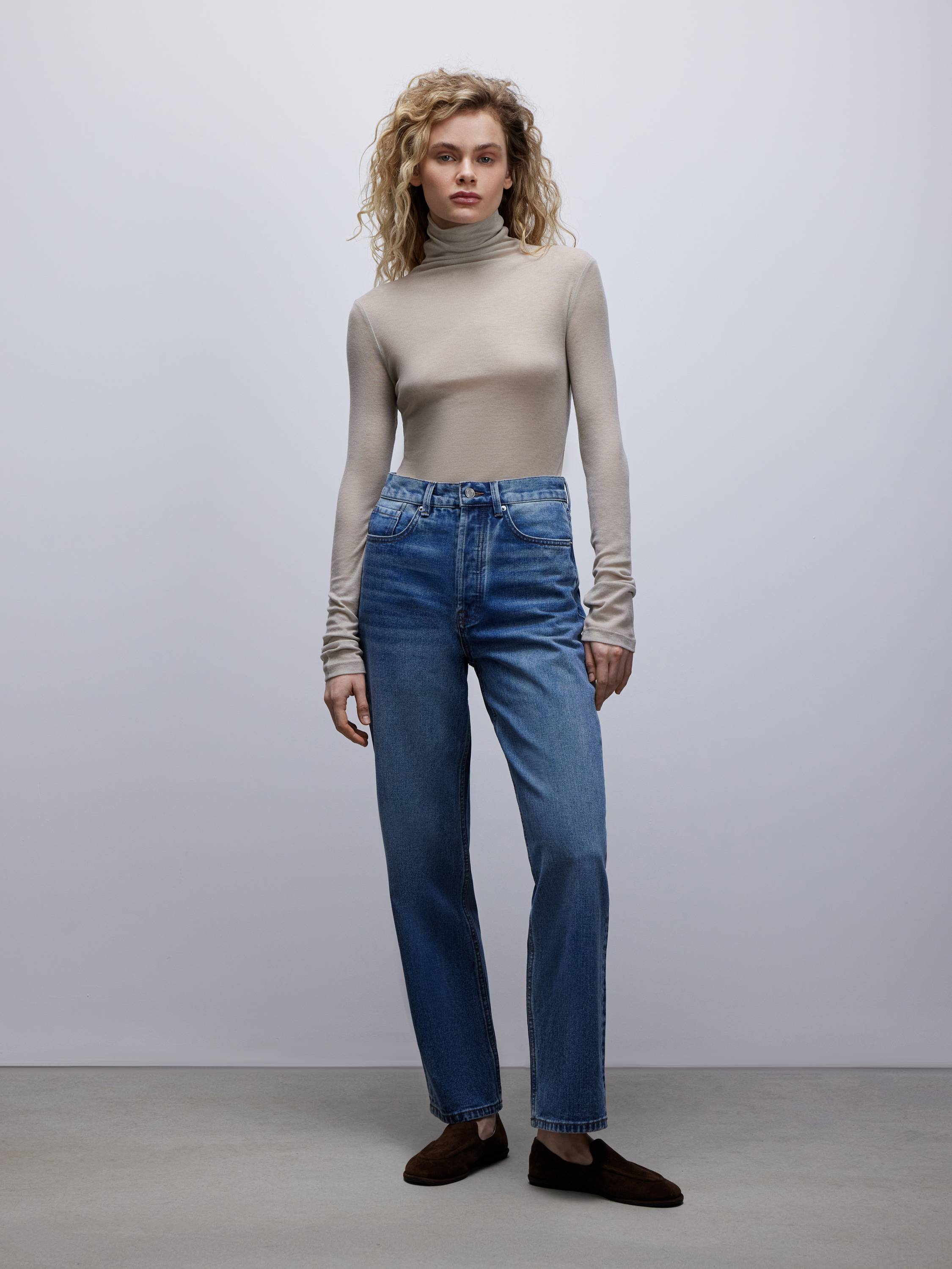 Водолазка из полупрозрачного трикотажа Водолазка из полупрозрачного трикотажа