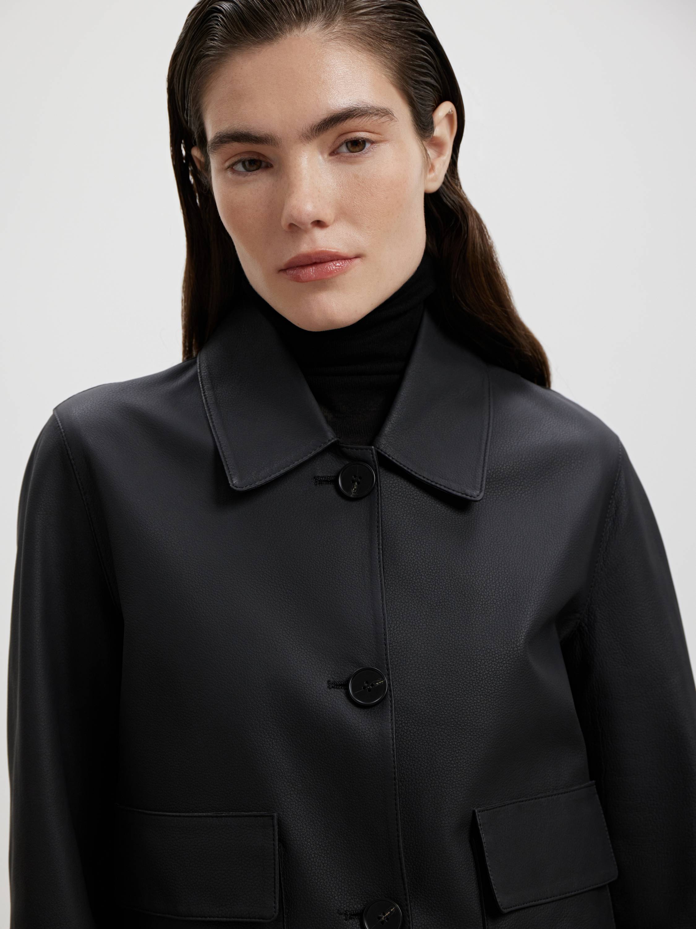 Куртка из натуральной кожи Куртка из натуральной кожи