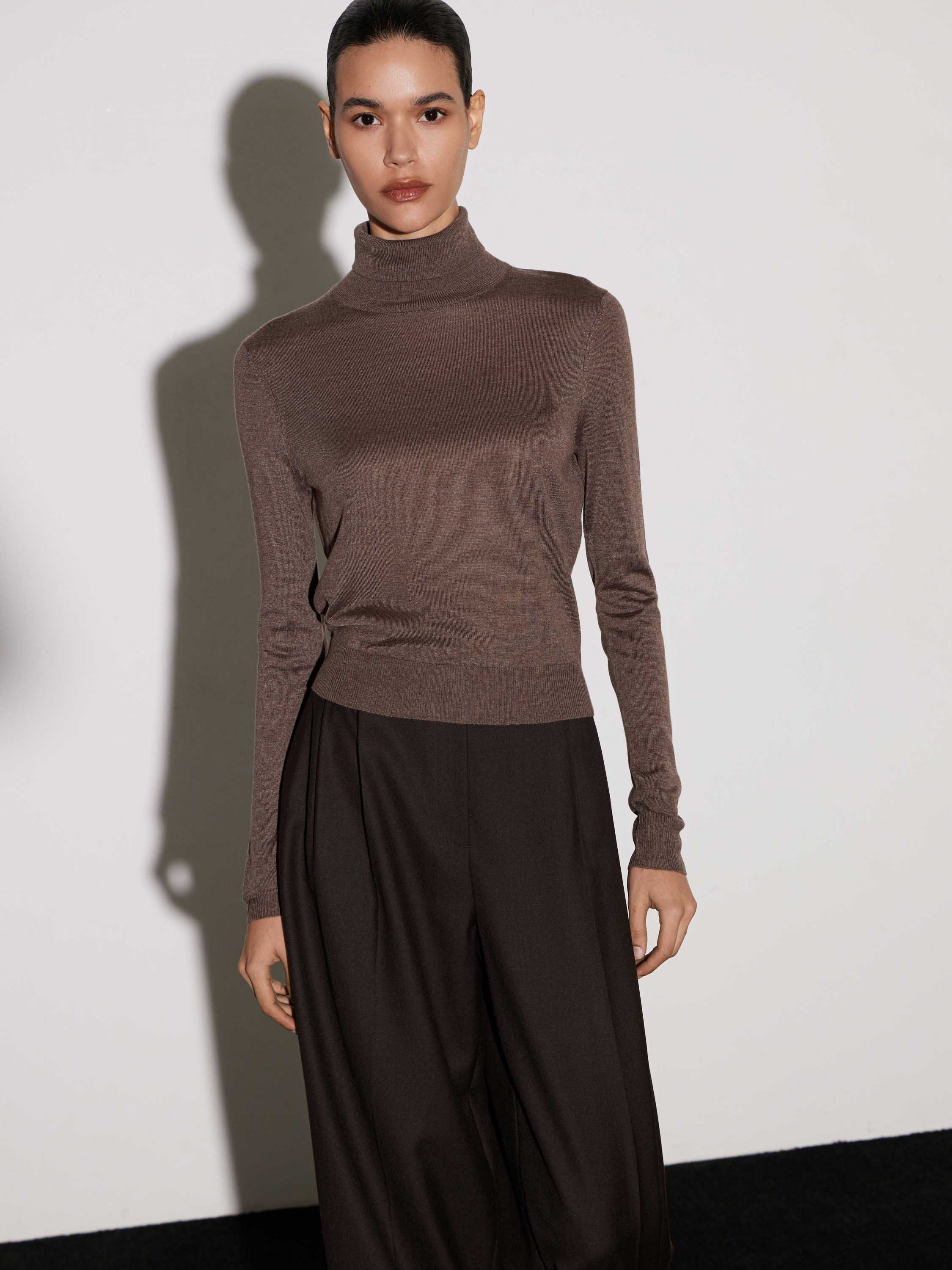 Водолазка из смесовой ткани Водолазка из смесовой ткани