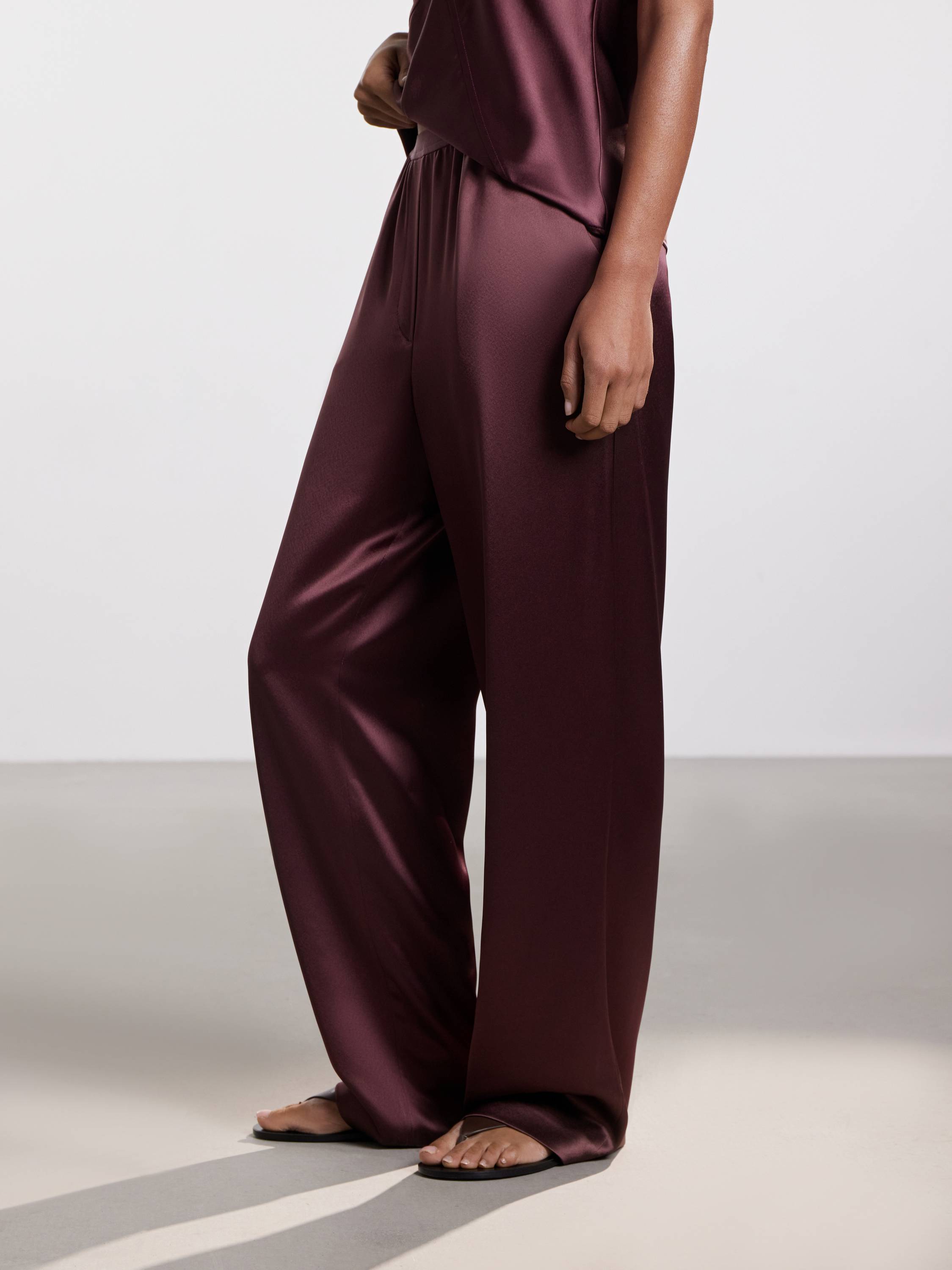 Брюки прямые из ацетата Брюки прямые из ацетата