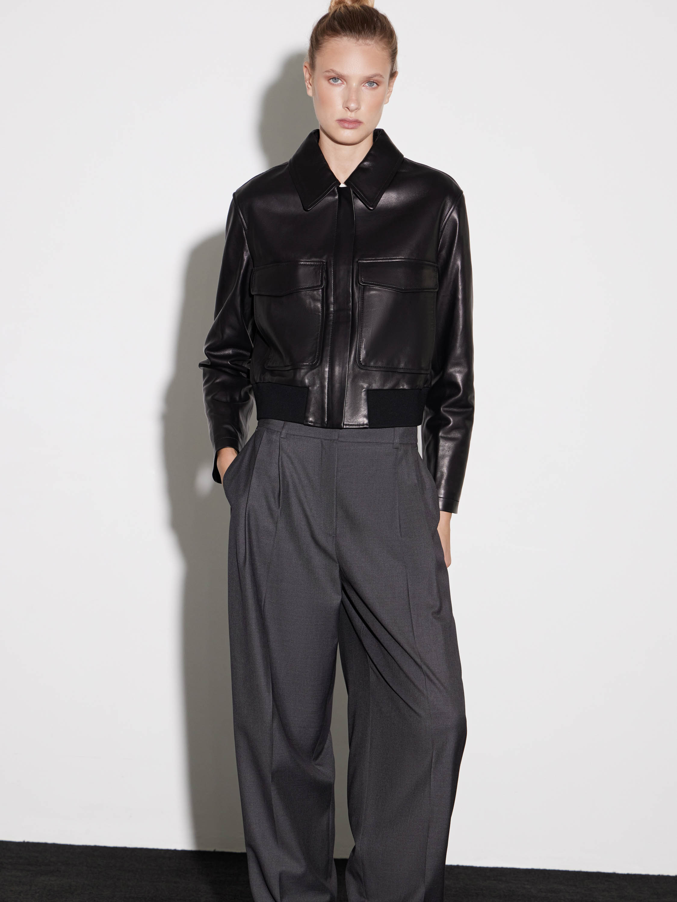 Куртка из кожи Куртка из кожи