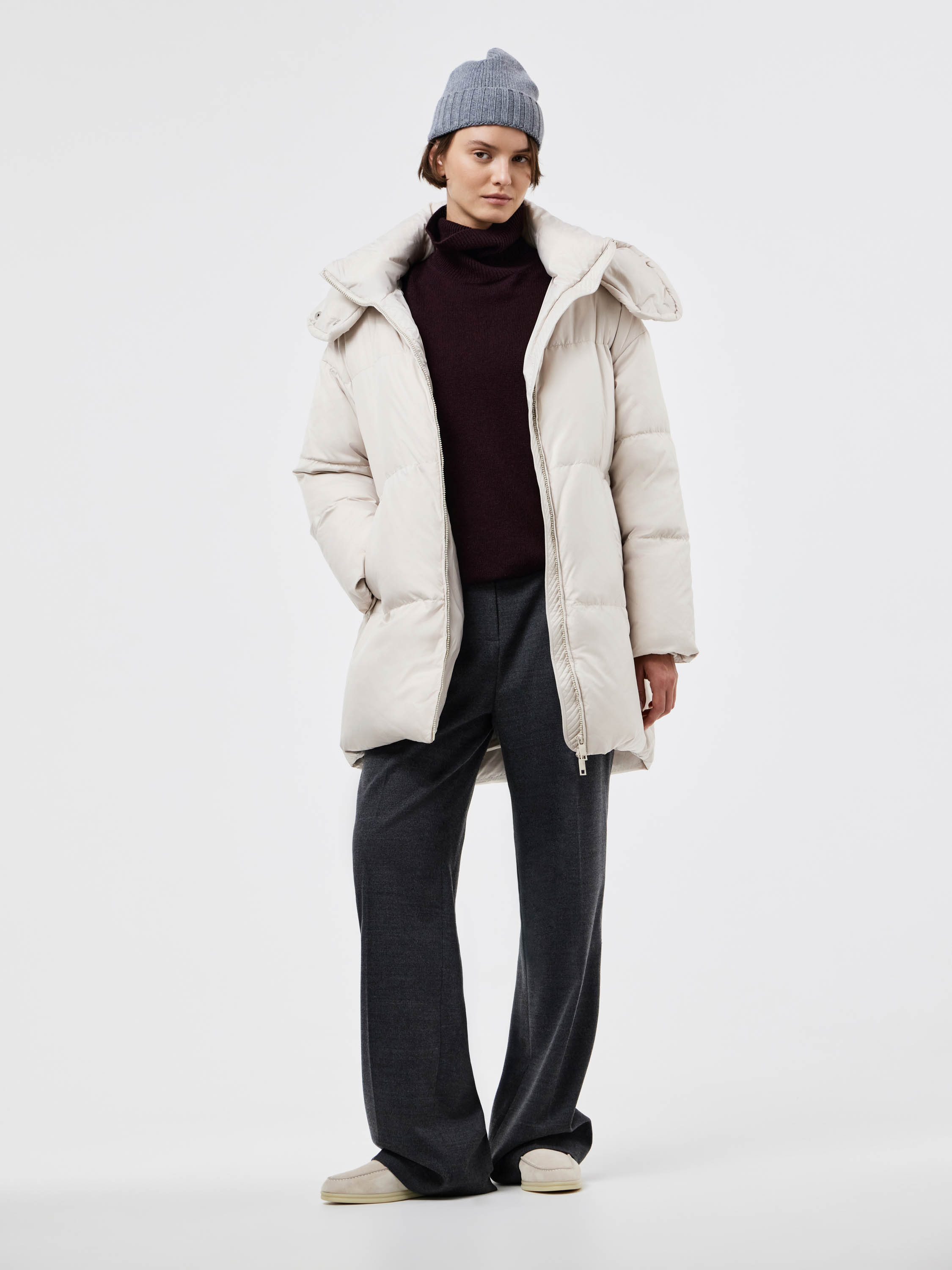 Пуховик удлиненный Пуховик удлиненный