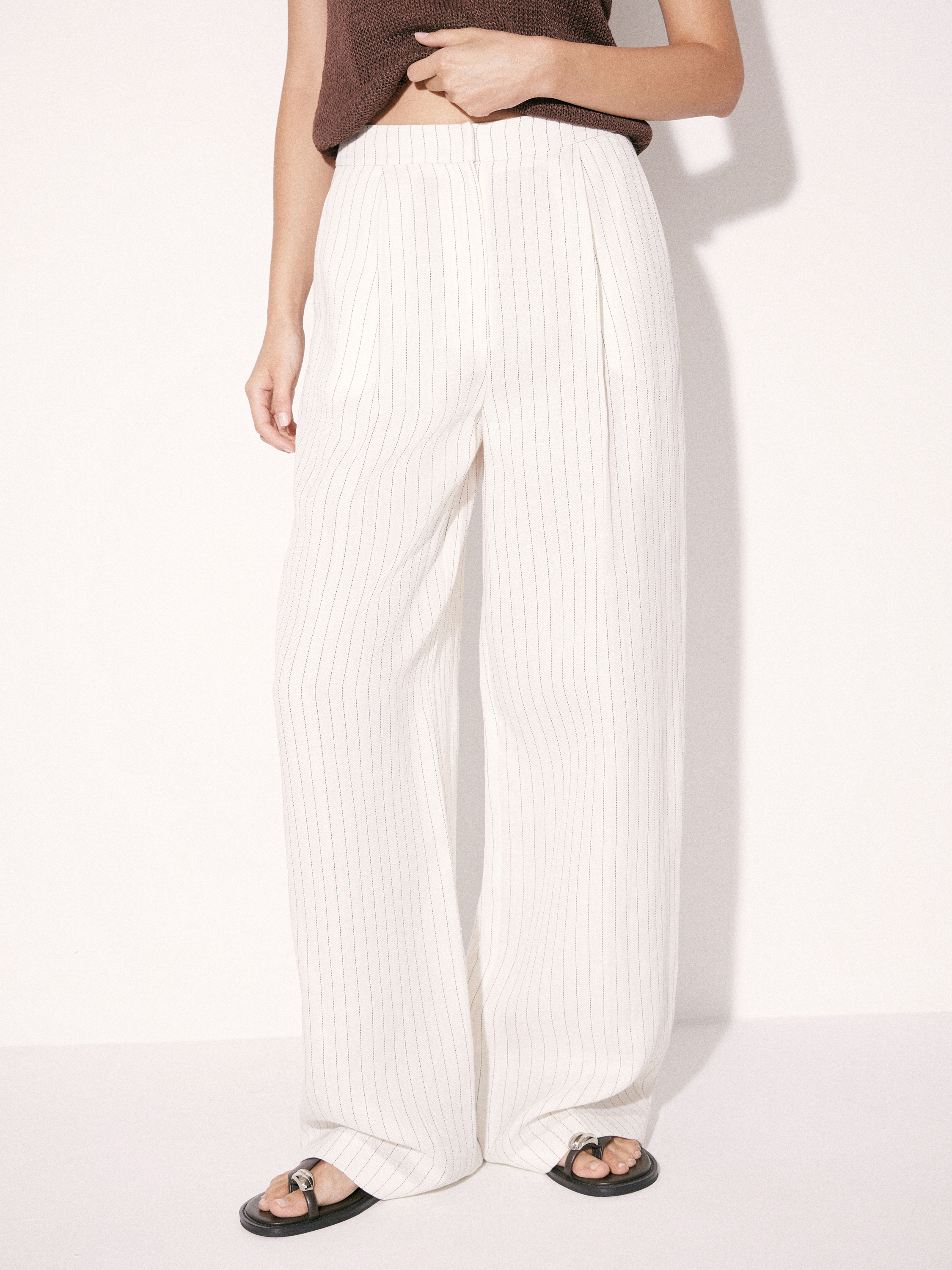 Брюки из смесового льна Брюки из смесового льна