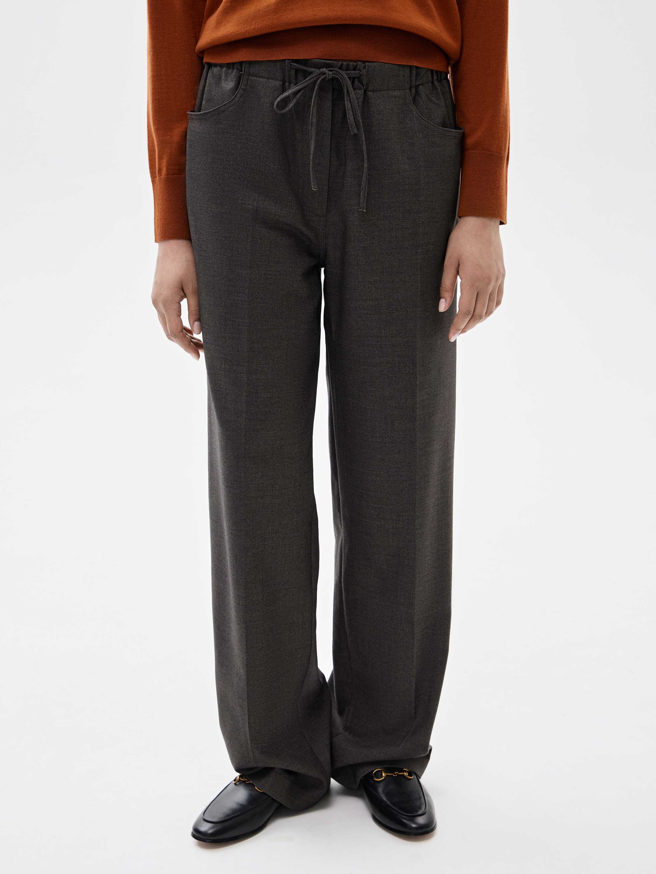 Брюки из костюмной ткани Брюки из костюмной ткани