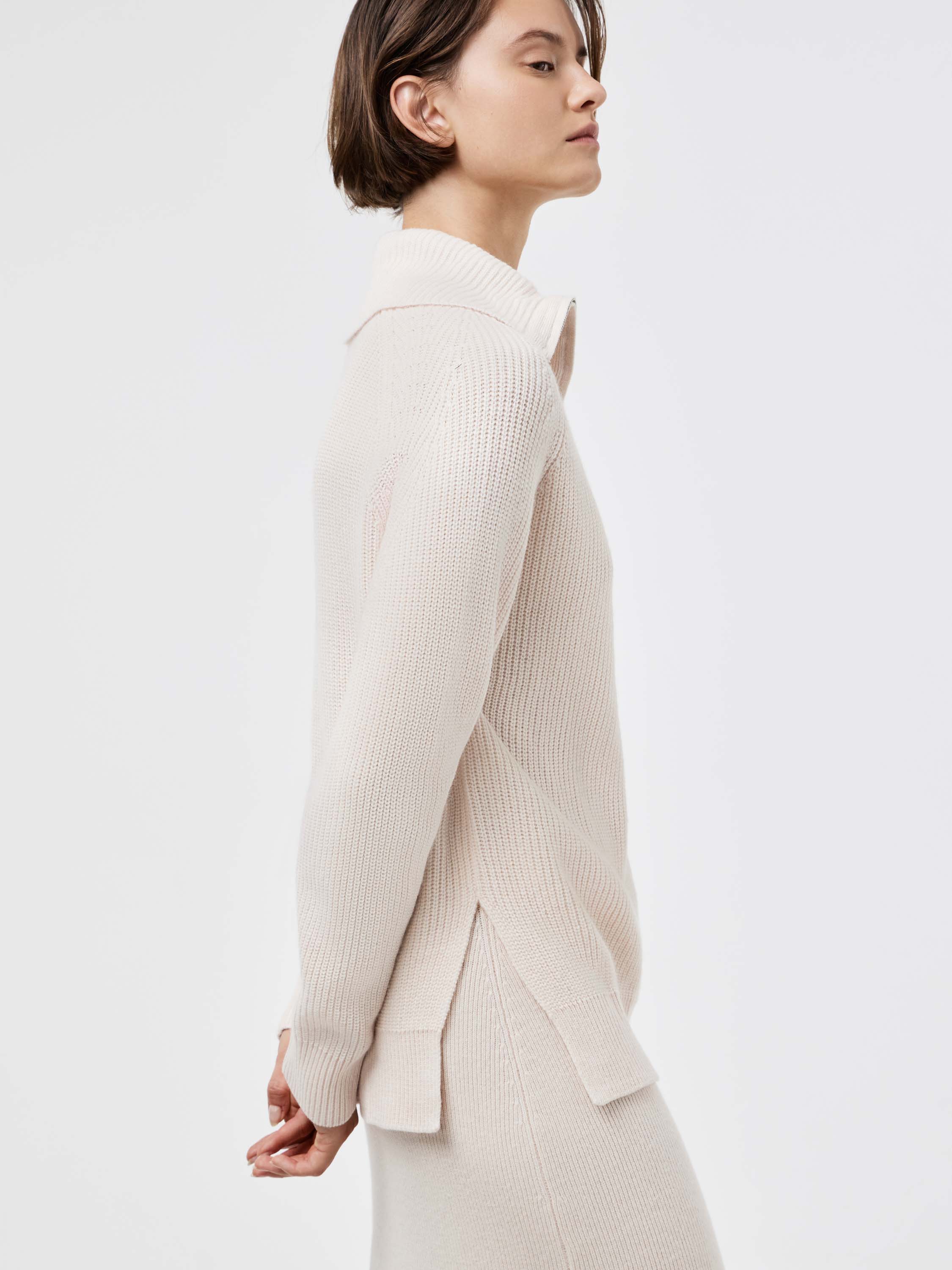 Джемпер-поло из плотной пряжи Джемпер-поло из плотной пряжи