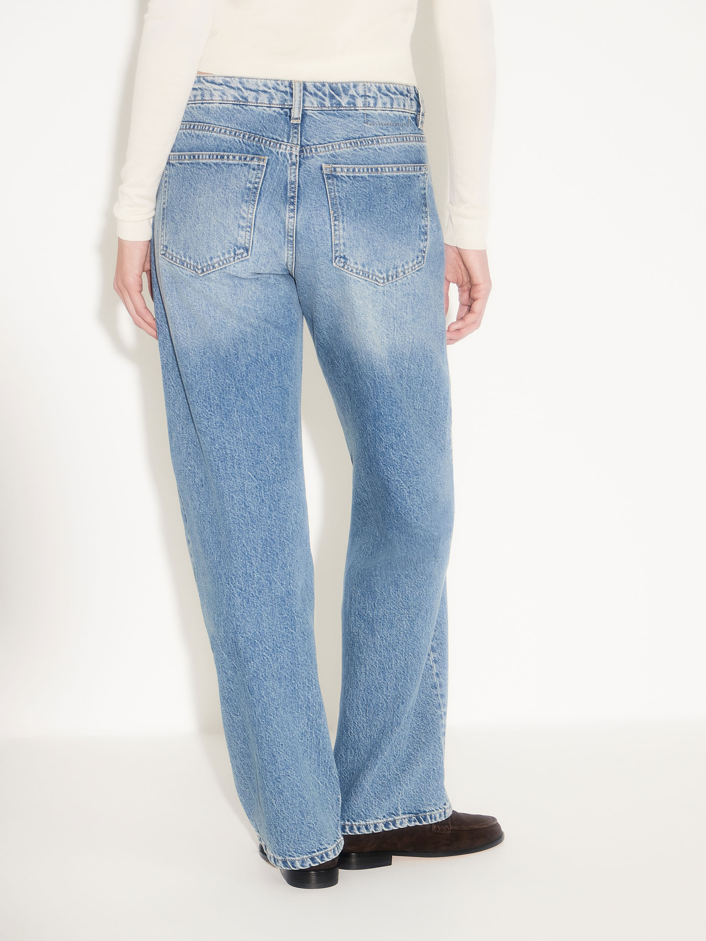 Джинсы прямые Джинсы прямые