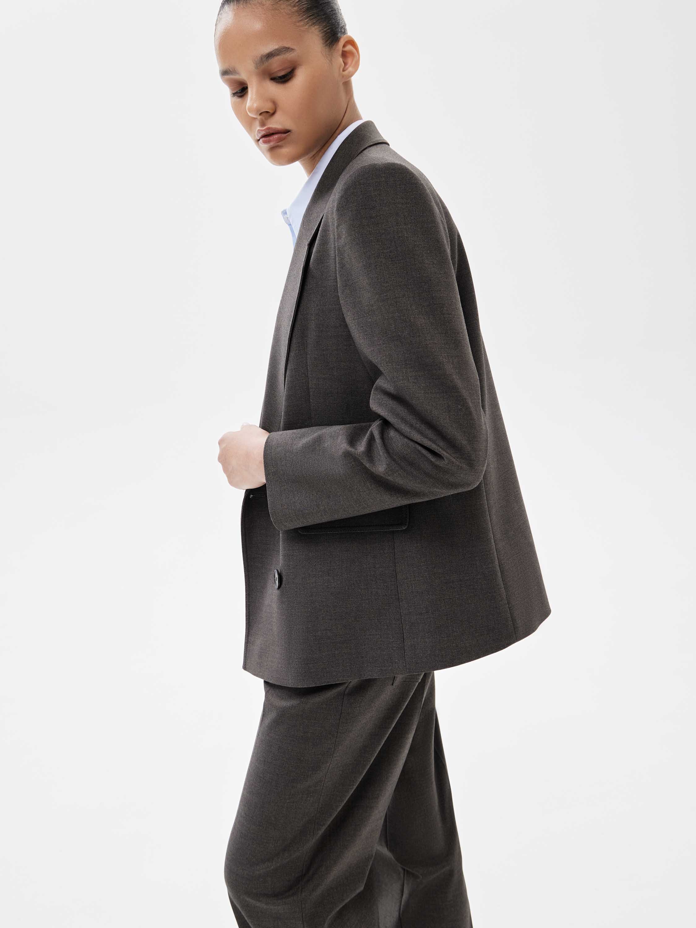 Жакет из костюмной ткани Жакет из костюмной ткани