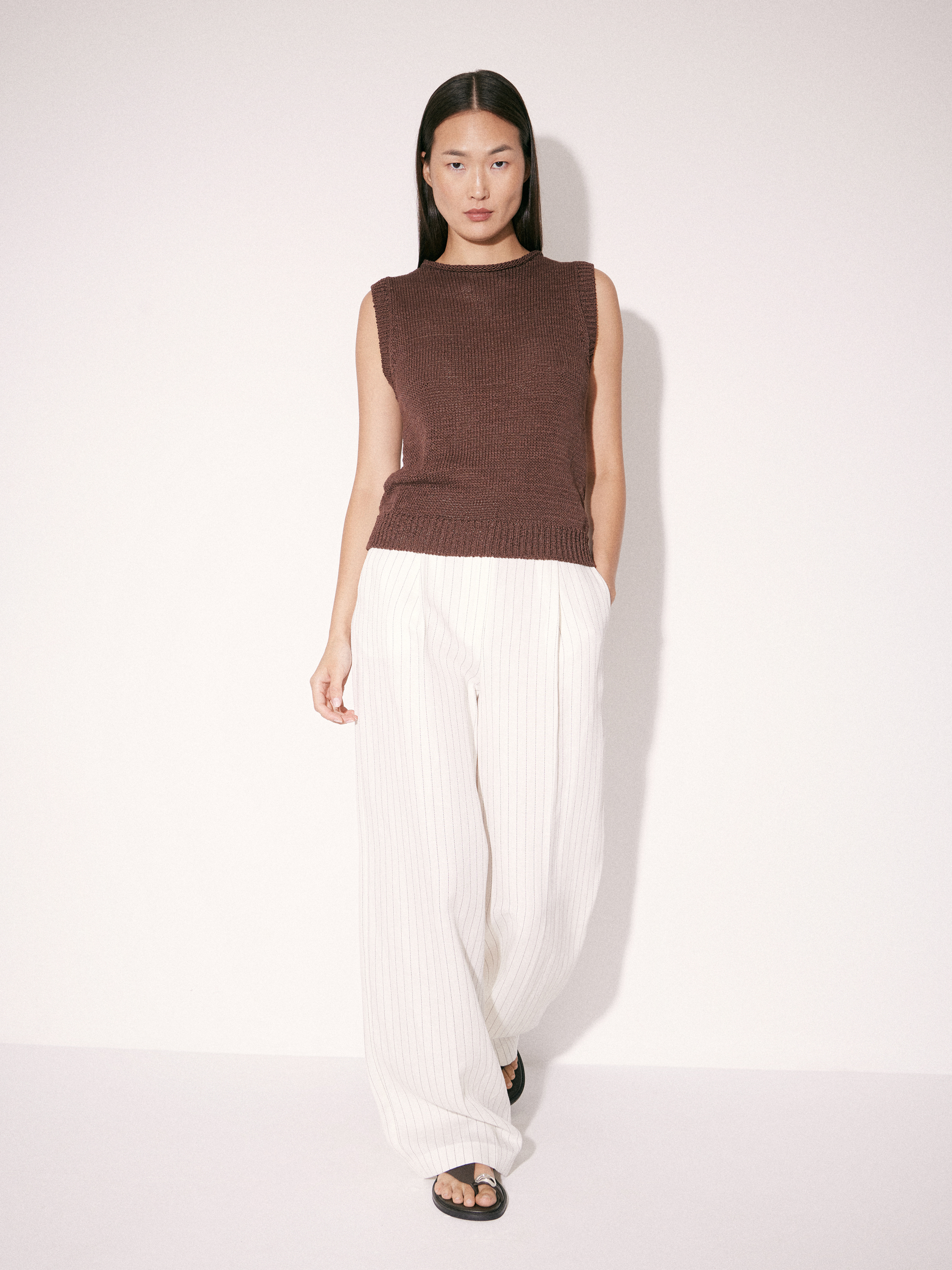 Брюки из смесового льна Брюки из смесового льна